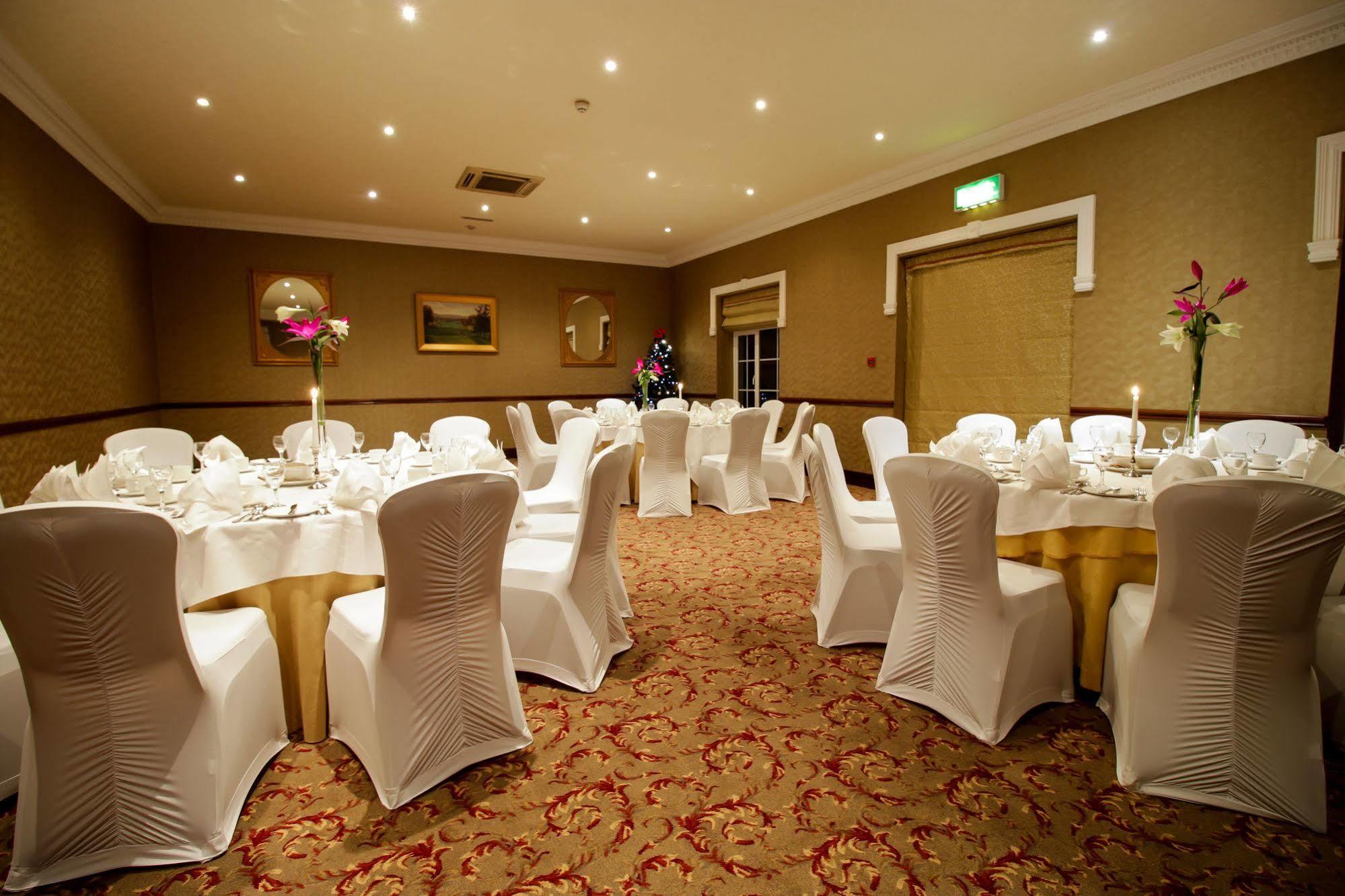 Seven Oaks Hotel Carlow Kültér fotó