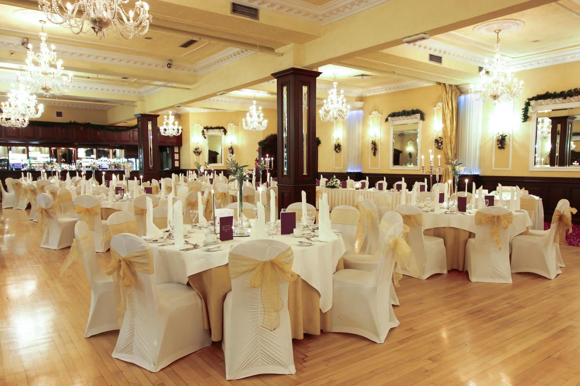 Seven Oaks Hotel Carlow Kültér fotó