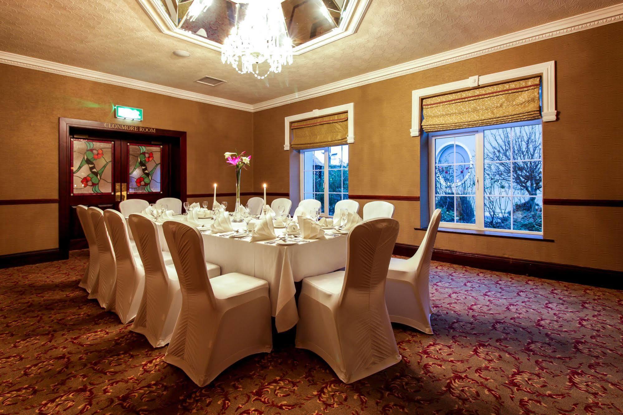 Seven Oaks Hotel Carlow Kültér fotó
